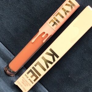 Kylie Cosmetics Matte Liquid Lipstick in 346, A Moment